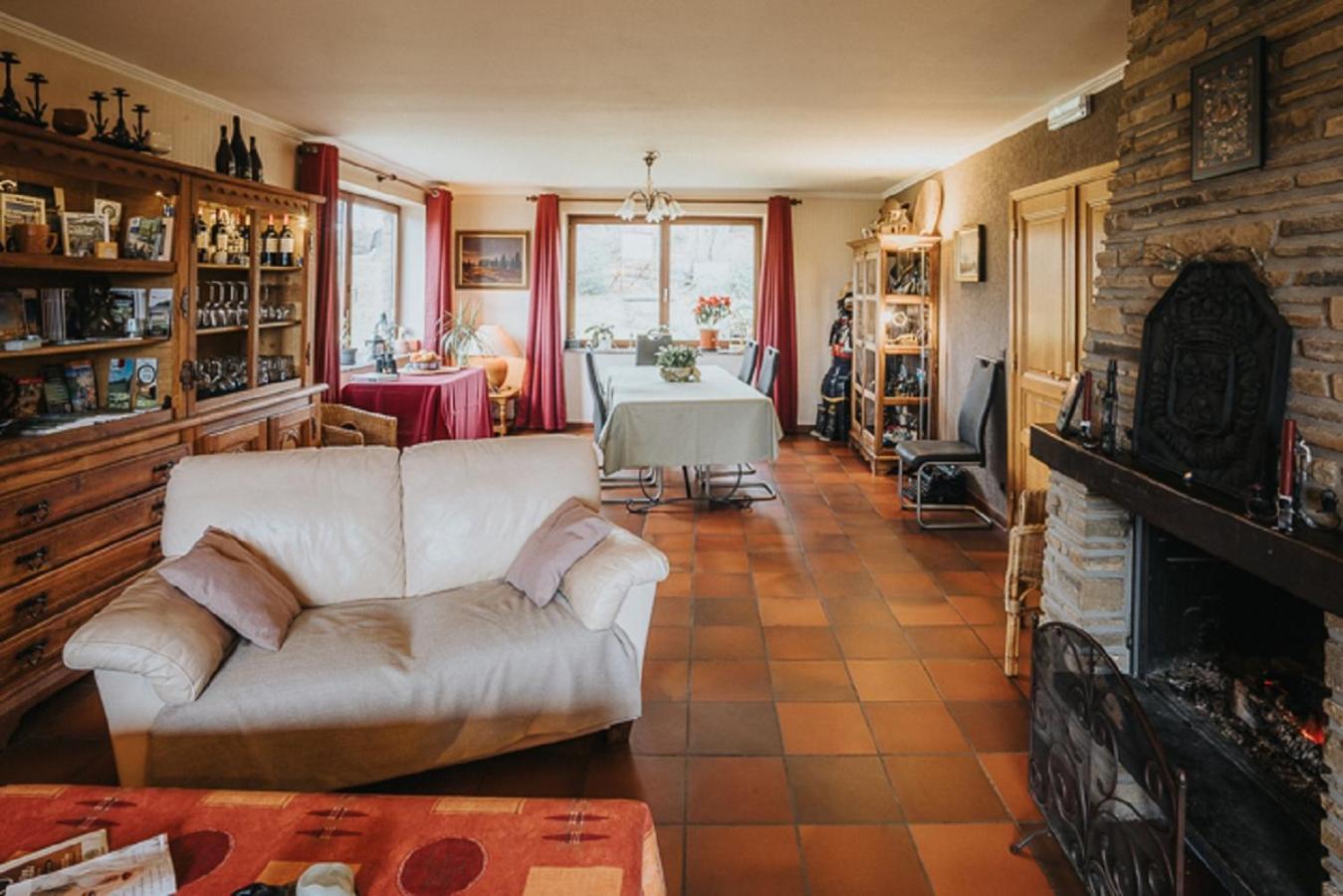 Le jardin de Kila Bed and Breakfast Weismes Buitenkant foto
