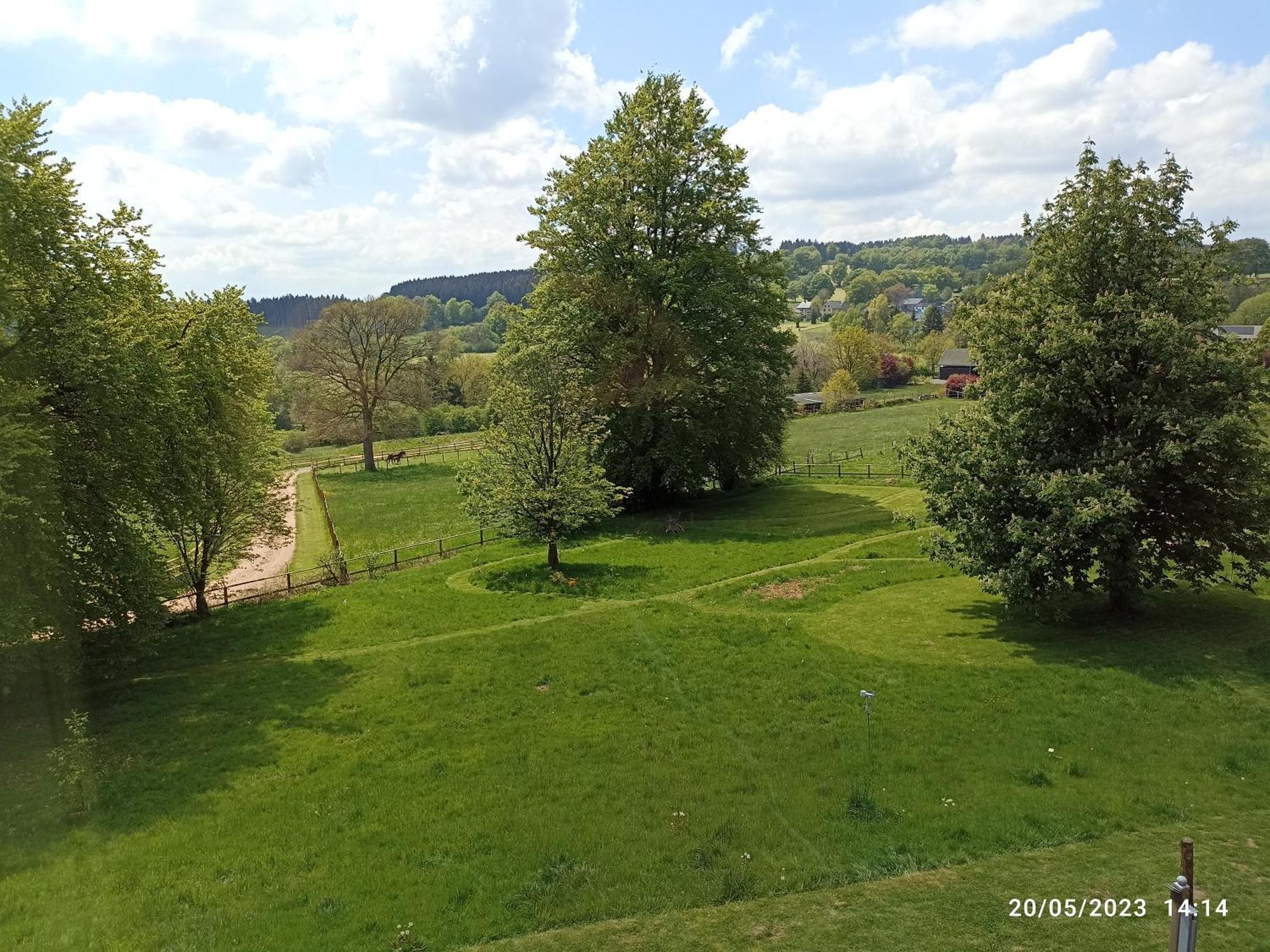 Le jardin de Kila Bed and Breakfast Weismes Buitenkant foto